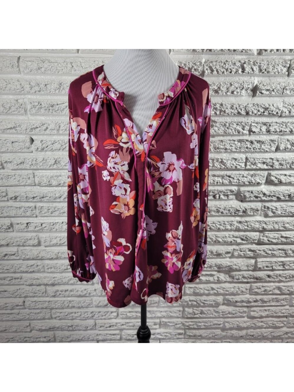 Simply Emma Womens Top 3X Plus Long Sleeve Purple Floral Poly Blend FLO116E
